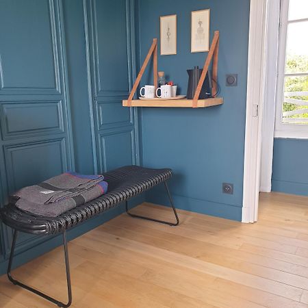 Bed and Breakfast Par Hasard Ou Pas Saint-Martin-aux-Chartrains Exterior foto